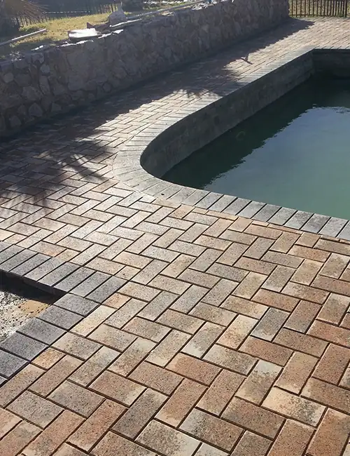 Dry Cast Paving by Aroma Paving